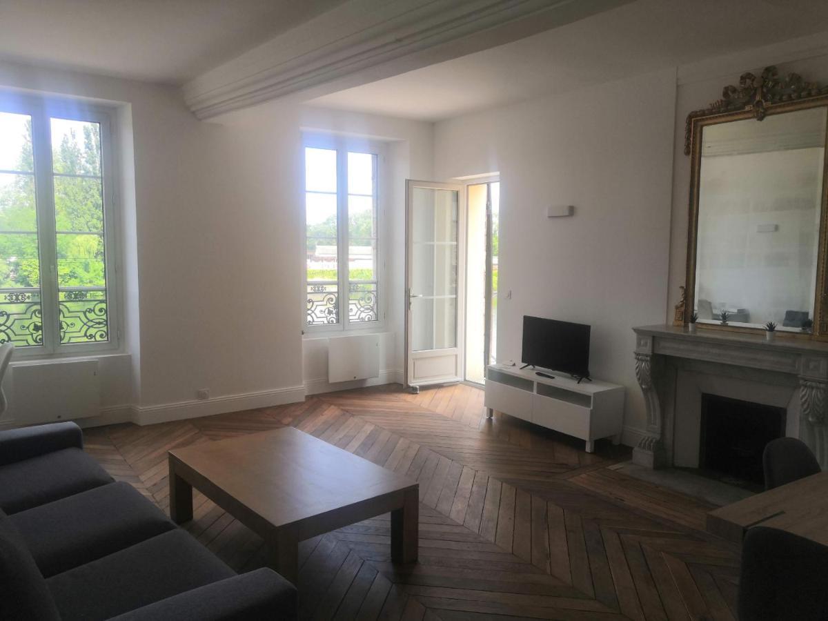 Apartamento Grand 2P Terrasse Bord De Seine Mantes-la-Jolie Exterior foto